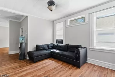 530 Norwood St, East Orange, NJ 07018 - Photo 2