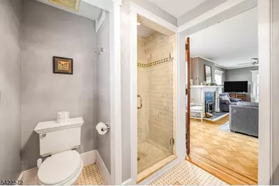 26 Daily St, Nutley, NJ 07110 - Photo 8