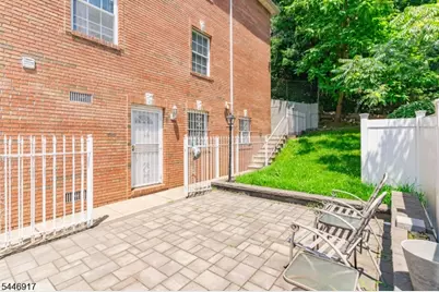 17 Chester Ave, Newark, NJ 07104 - Photo 30