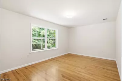 17 Chester Ave, Newark, NJ 07104 - Photo 16