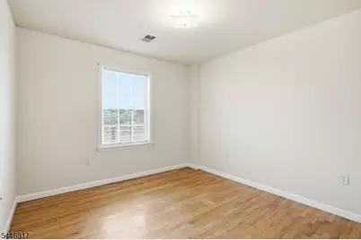 17 Chester Ave, Newark, NJ 07104 - Photo 10