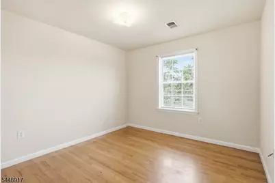 17 Chester Ave, Newark, NJ 07104 - Photo 12