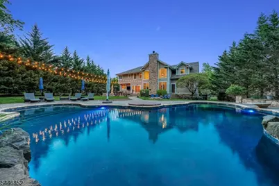 37 Rogers Ave, Berkeley Heights Township, NJ 07922 - Photo 4