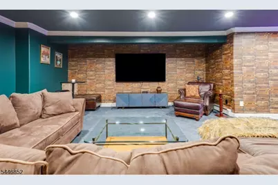 37 Rogers Ave, Berkeley Heights Township, NJ 07922 - Photo 32