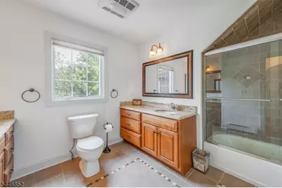 37 Rogers Ave, Berkeley Heights Township, NJ 07922 - Photo 26