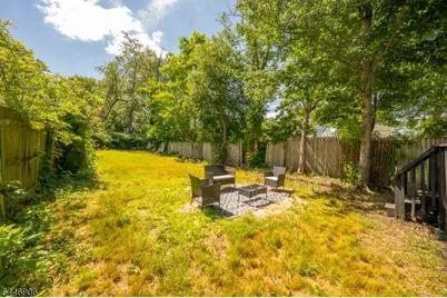 810 Spruce St, Roselle, NJ 07203 - Photo 20