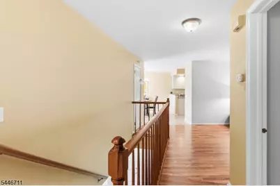 138 Terrace Dr, Chatham Township, NJ 07928 - Photo 4