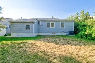 271 Valley Rd, Clark Township, NJ 07066 - Photo 14