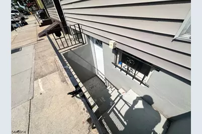 36 Monroe St, Newark, NJ 07105 - Photo 14