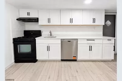 36 Monroe St, Newark, NJ 07105 - Photo 2