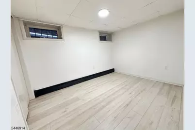 36 Monroe St, Newark, NJ 07105 - Photo 10