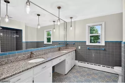 22 Franklin Blvd, Franklin Township, NJ 08873 - Photo 14