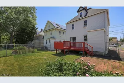 61 W Clay Ave, Roselle Park, NJ 07204 - Photo 32