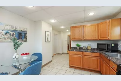 61 W Clay Ave, Roselle Park, NJ 07204 - Photo 10