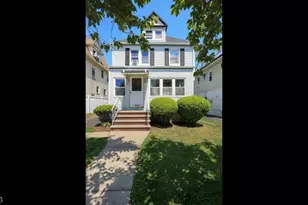 61 W Clay Ave, Roselle Park, NJ 07204 - Photo 2