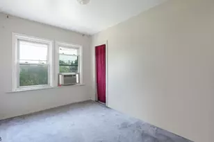 61 W Clay Ave, Roselle Park, NJ 07204 - Photo 20