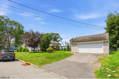 127 Minnehaha Blvd, Parsippany, NJ 07034 - Photo 24