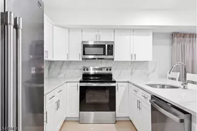 49 N 5th St, Newark, NJ 07107 - Photo 8