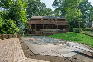 110 Unger Ave, Hopatcong, NJ 07874 - Photo 20