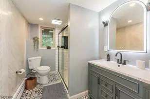 110 Unger Ave, Hopatcong, NJ 07874 - Photo 18