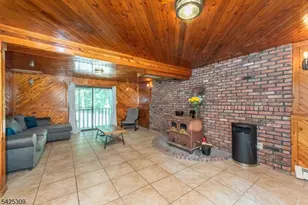 110 Unger Ave, Hopatcong, NJ 07874 - Photo 16