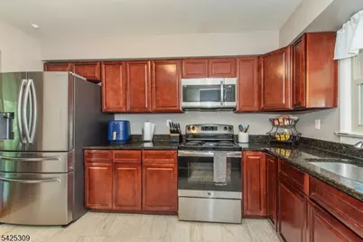 110 Unger Ave, Hopatcong, NJ 07874 - Photo 8