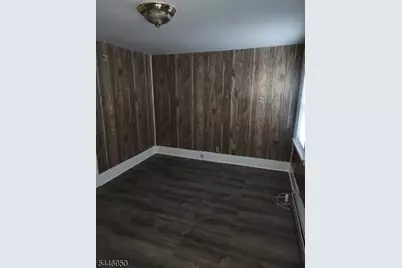 476 E. 33rd #3, Paterson, NJ 07504 - Photo 2