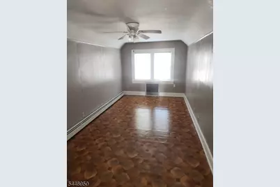 476 E. 33rd #3, Paterson, NJ 07504 - Photo 1