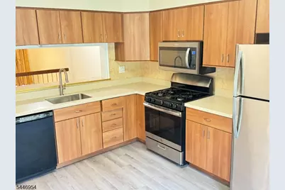 3606 Cricket Cir #3606, Edison, NJ 08820 - Photo 4