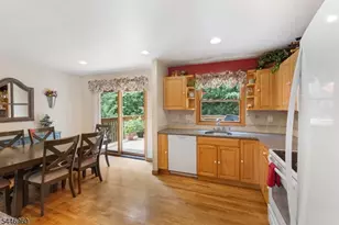 8 Reidar Dr, Roxbury Township, NJ 07876 - Photo 10