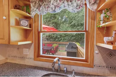 8 Reidar Dr, Roxbury Township, NJ 07876 - Photo 16