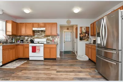455-457 2nd Ave, Garwood, NJ 07027 - Photo 2