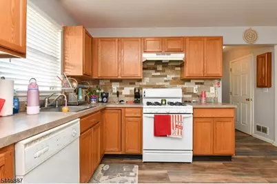 455-457 2nd Ave, Garwood, NJ 07027 - Photo 4