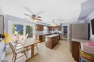 2057 Lakeside Dr, Vernon, NJ 07422 - Photo 18