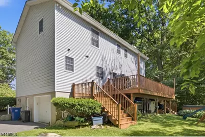 2057 Lakeside Dr, Vernon, NJ 07422 - Photo 8