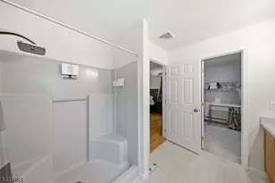 2057 Lakeside Dr, Vernon, NJ 07422 - Photo 32