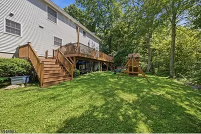 2057 Lakeside Dr, Vernon, NJ 07422 - Photo 12