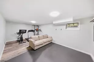 2057 Lakeside Dr, Vernon, NJ 07422 - Photo 42