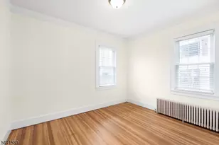 239 Washington St, Berkeley Heights Township, NJ 07922 - Photo 8