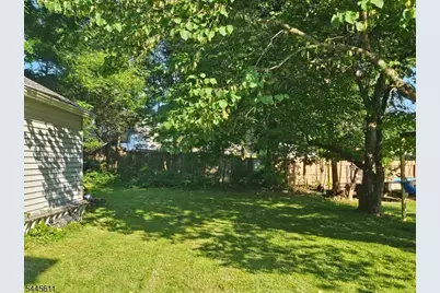 154 E Prospect St, Hackettstown, NJ 07840 - Photo 2