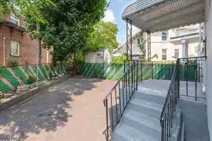 1051 S Elmora Ave, Elizabeth, NJ 07202 - Photo 24