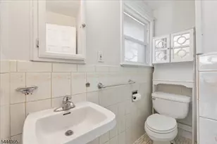 1051 S Elmora Ave, Elizabeth, NJ 07202 - Photo 16