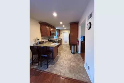 71 Dukes Rd, Rahway, NJ 07065 - Photo 4