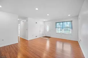 71 Dukes Rd, Rahway, NJ 07065 - Photo 8