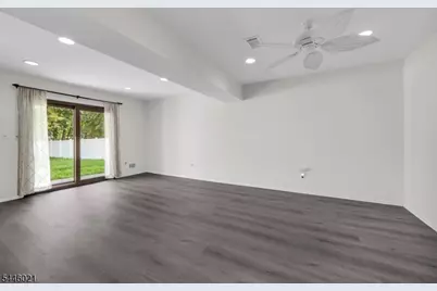 25 Driscoll Ct #1, North Brunswick Township, NJ 08902 - Photo 10