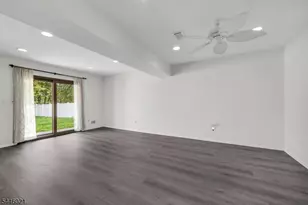 25 Driscoll Ct, North Brunswick Township, NJ 08902 - Photo 10