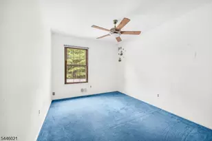 25 Driscoll Ct, North Brunswick Township, NJ 08902 - Photo 14