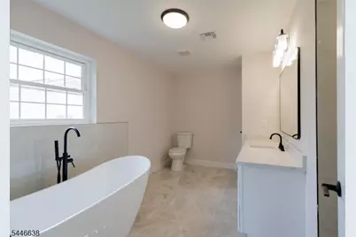 217 W 2nd Ave, Roselle, NJ 07203 - Photo 22