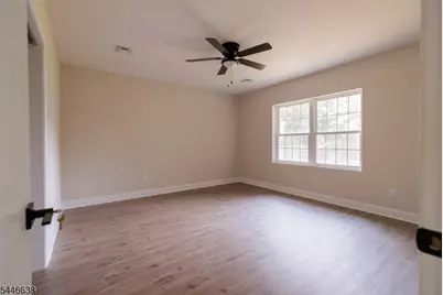 217 W 2nd Ave, Roselle, NJ 07203 - Photo 6