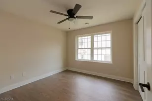 217 W 2nd Ave, Roselle, NJ 07203 - Photo 18